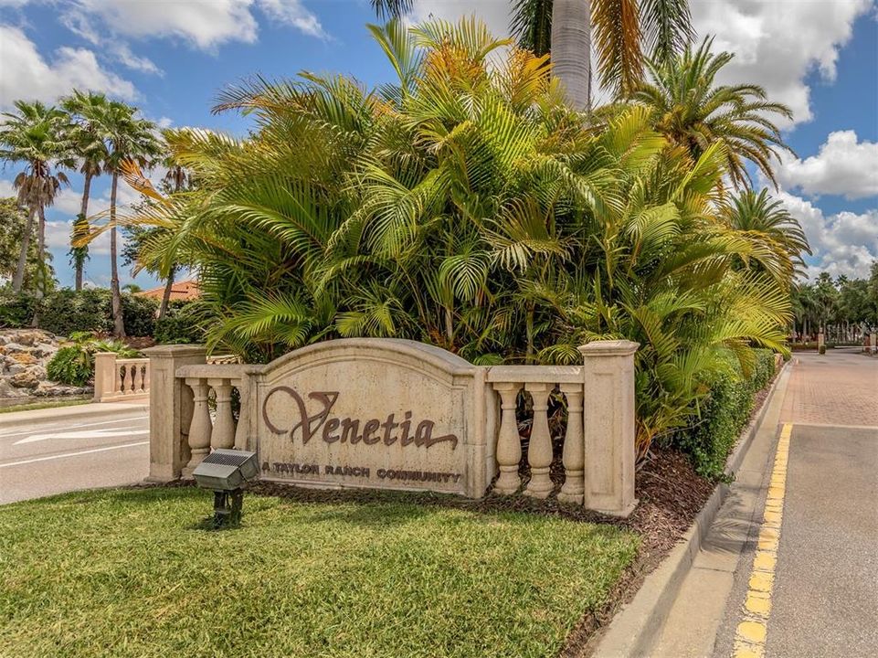 Venetia is a well maintained inviting entrance