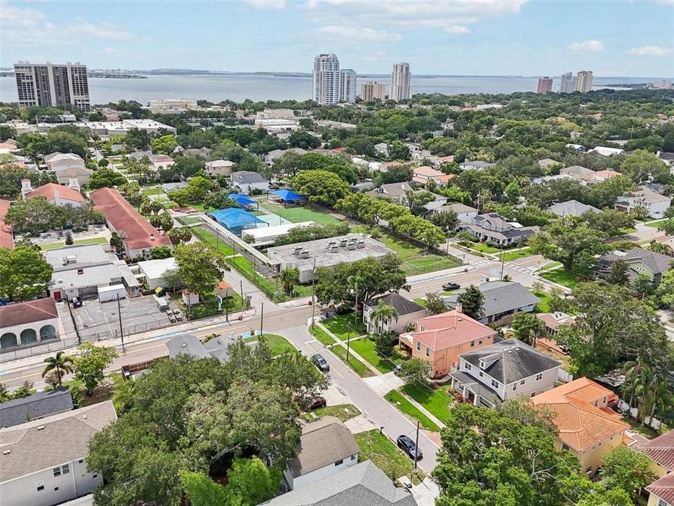 Active With Contract: $850,000 (3 beds, 2 baths, 1688 Square Feet)