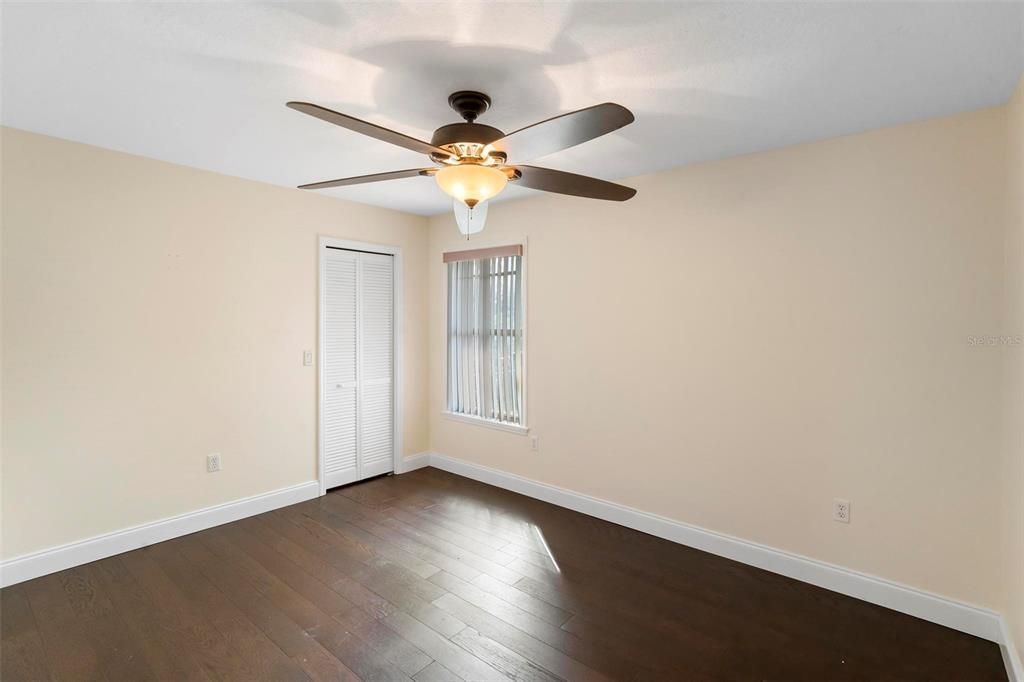 For Sale: $400,000 (3 beds, 2 baths, 2090 Square Feet)