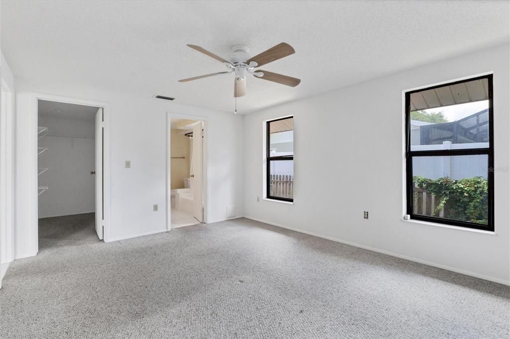 Active With Contract: $399,000 (3 beds, 2 baths, 1534 Square Feet)