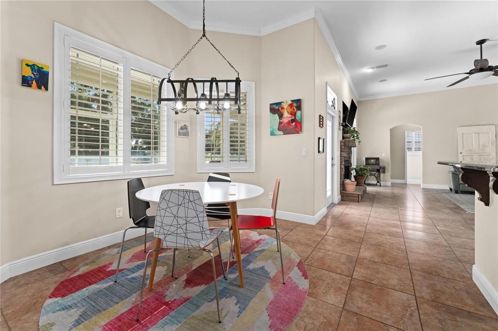 For Sale: $499,900 (3 beds, 2 baths, 2260 Square Feet)