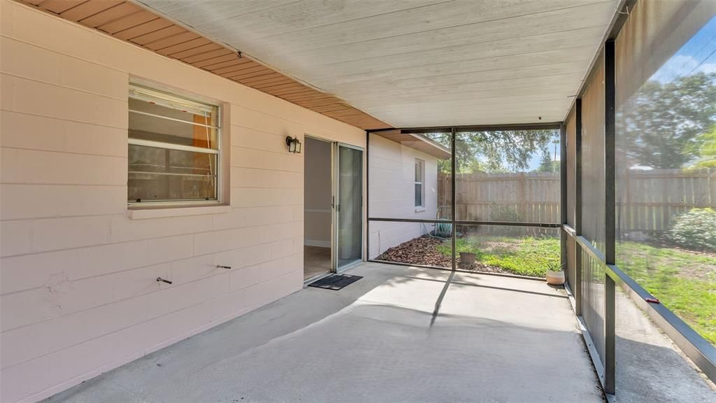 Screened In Patio