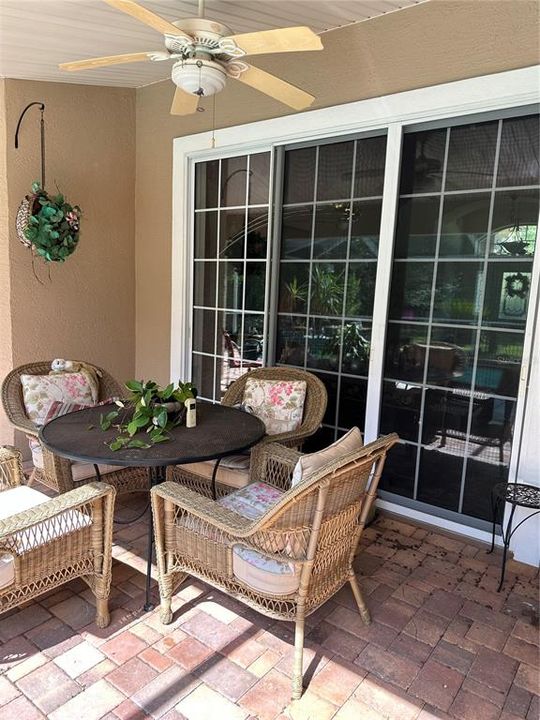 SLIDING DOORS TO LIVING ROOM