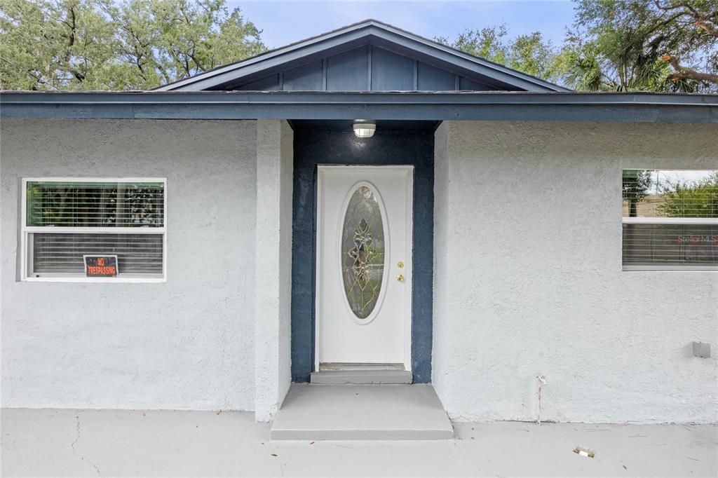 For Sale: $299,900 (3 beds, 2 baths, 1236 Square Feet)