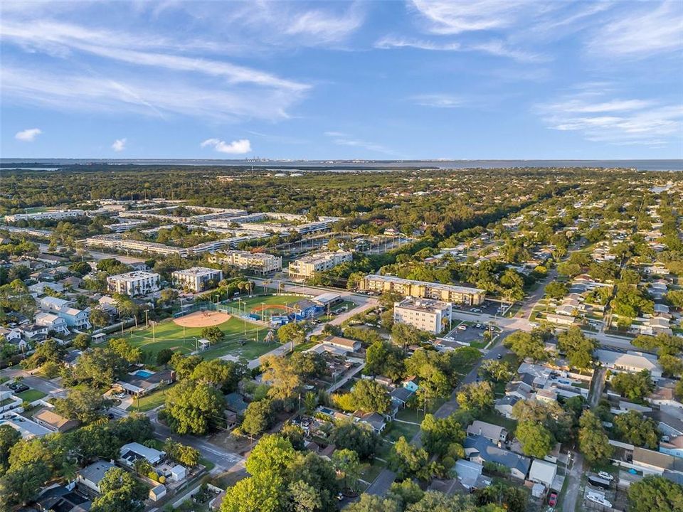 Active With Contract: $377,900 (3 beds, 2 baths, 1224 Square Feet)