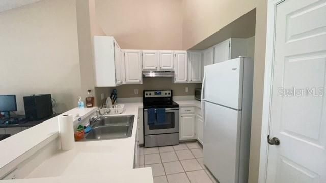 For Rent: $1,850 (2 beds, 2 baths, 1250 Square Feet)