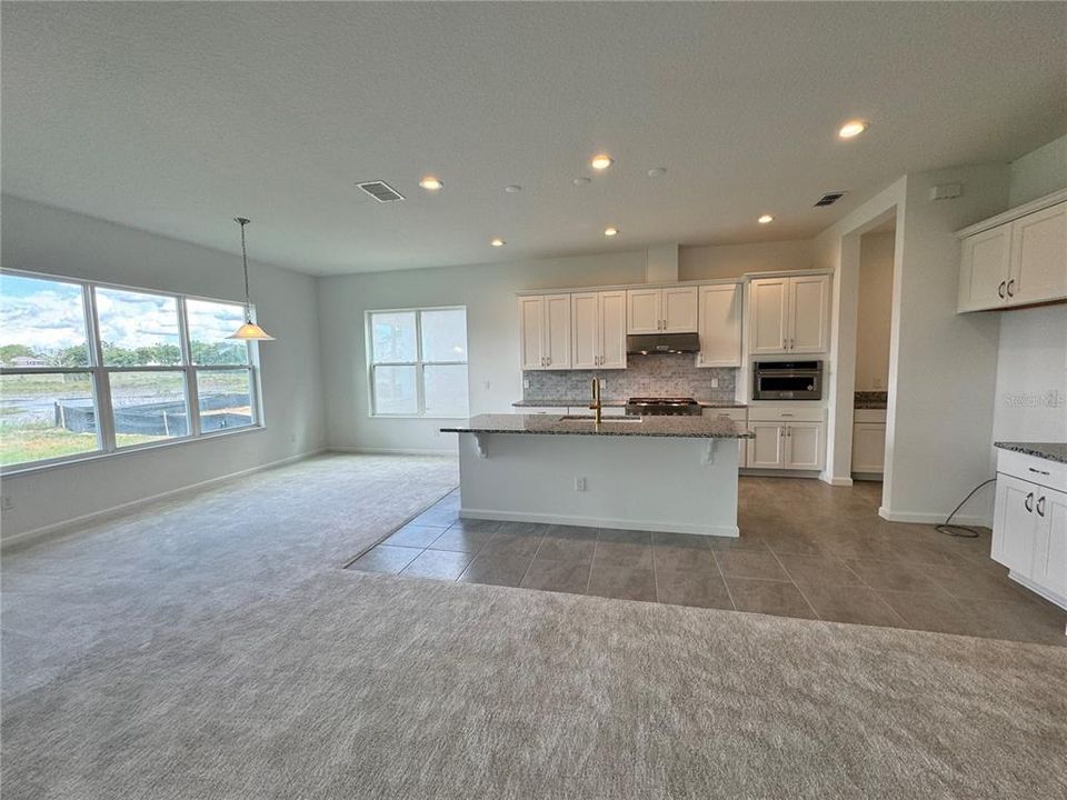 Kitchen + Breakfast area