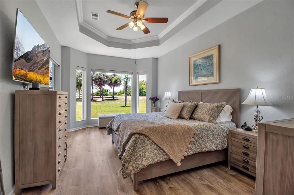 Active With Contract: $699,900 (4 beds, 3 baths, 2523 Square Feet)