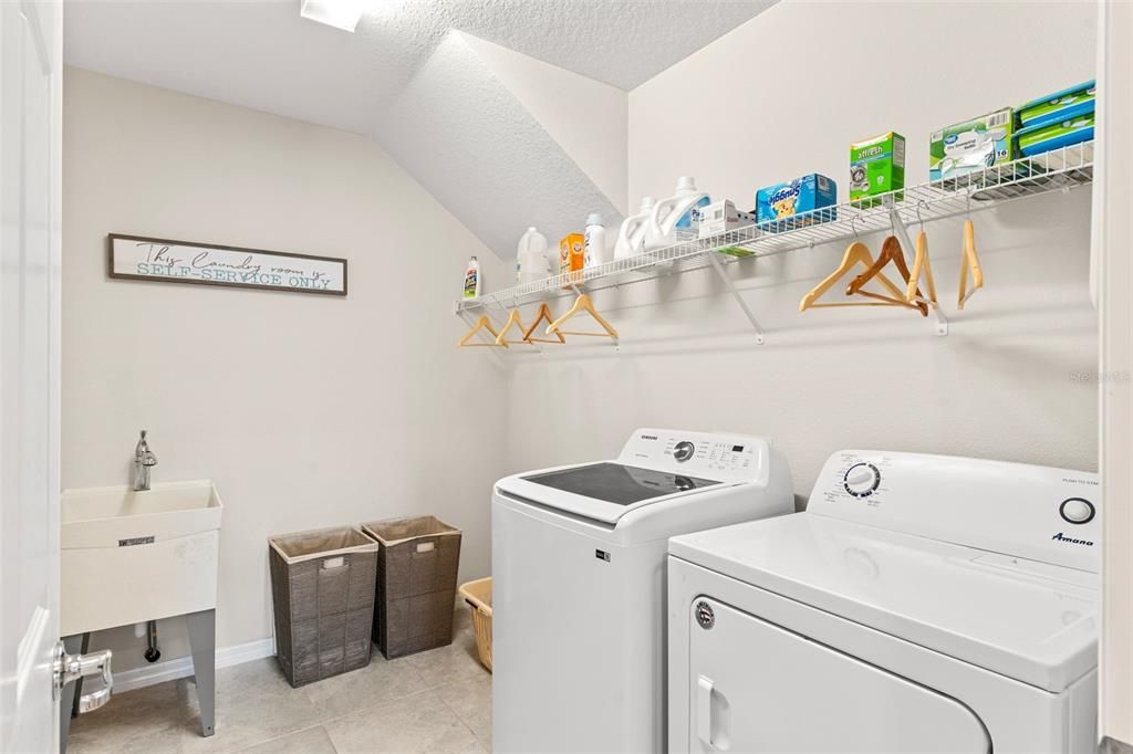 Laundry Room with sink