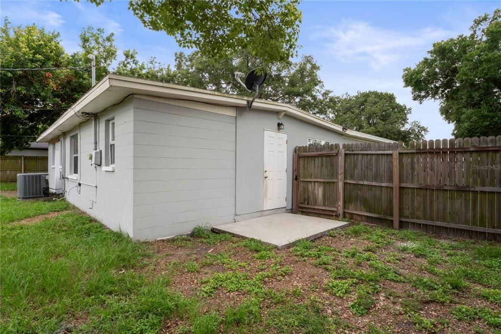 For Sale: $249,900 (3 beds, 1 baths, 1225 Square Feet)