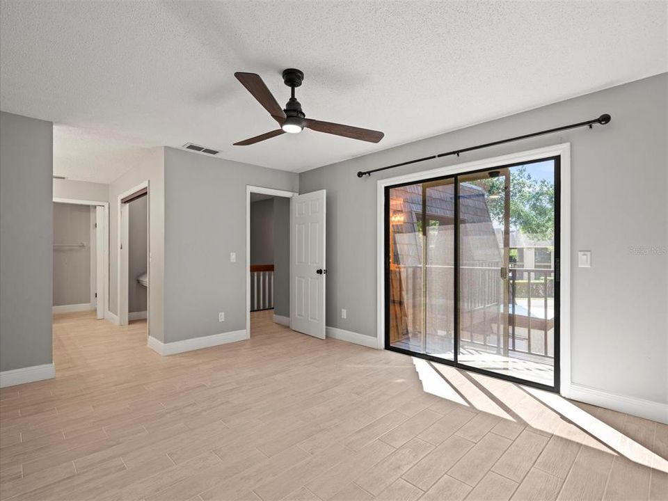 Active With Contract: $1,950 (2 beds, 2 baths, 1312 Square Feet)