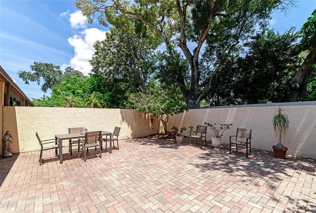 For Sale: $339,000 (2 beds, 2 baths, 1573 Square Feet)