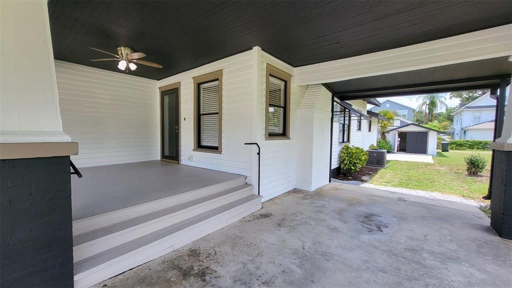 For Sale: $469,900 (3 beds, 2 baths, 2108 Square Feet)