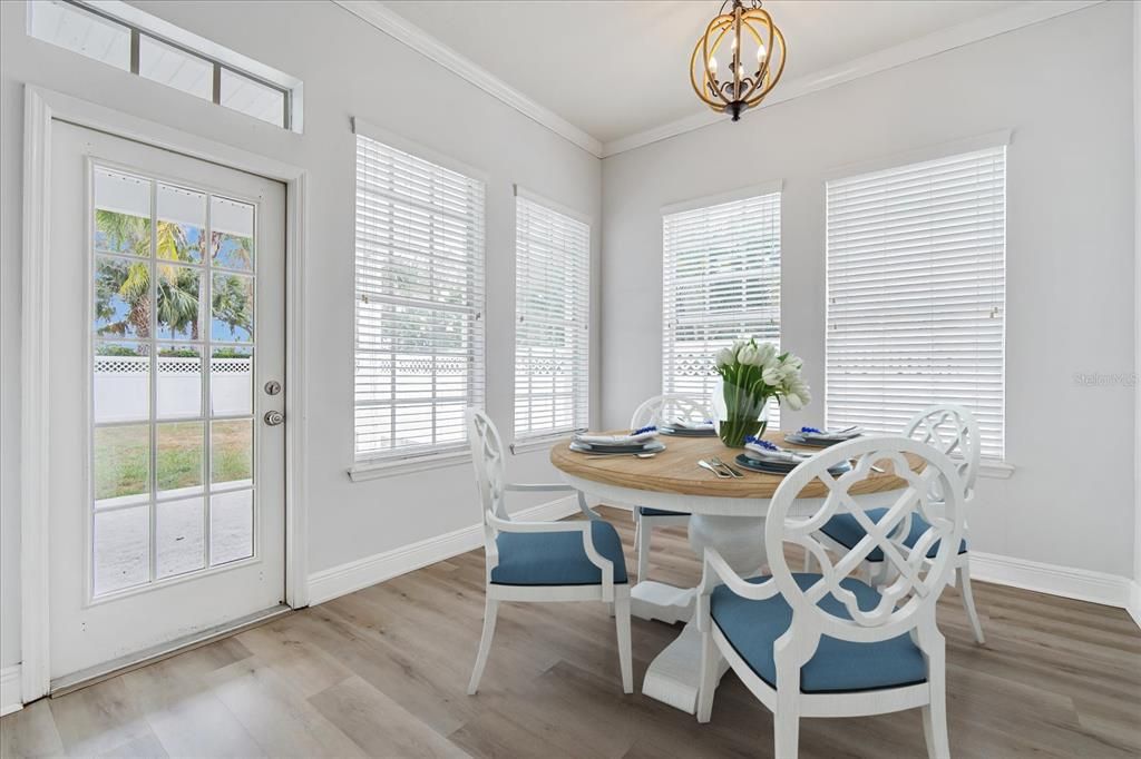 Staged Breakfast Nook