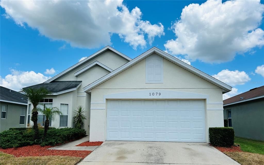 Active With Contract: $2,400 (4 beds, 2 baths, 1397 Square Feet)