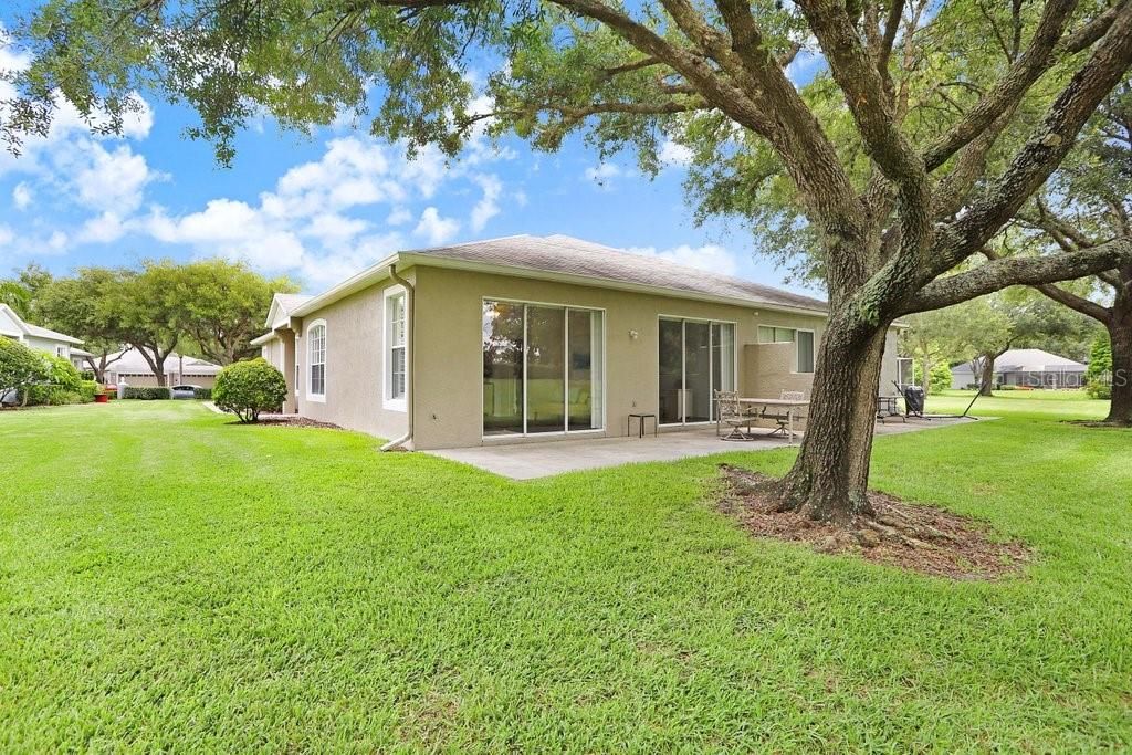 For Sale: $415,000 (3 beds, 2 baths, 1828 Square Feet)