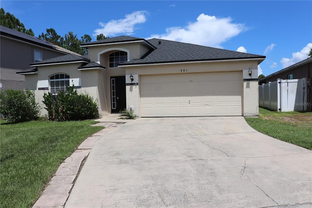 Active With Contract: $450,000 (4 beds, 2 baths, 1970 Square Feet)