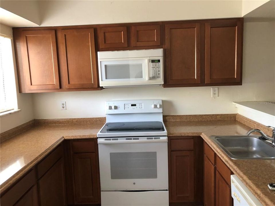 For Rent: $1,595 (2 beds, 2 baths, 1020 Square Feet)