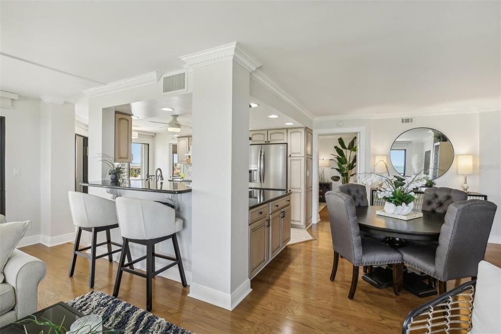 Active With Contract: $749,000 (2 beds, 2 baths, 1530 Square Feet)