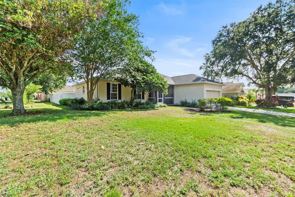 Active With Contract: $359,000 (4 beds, 2 baths, 1765 Square Feet)