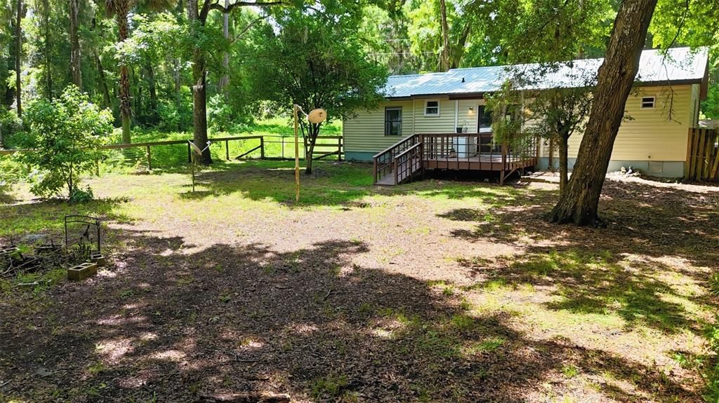 For Sale: $210,000 (3 beds, 2 baths, 1242 Square Feet)