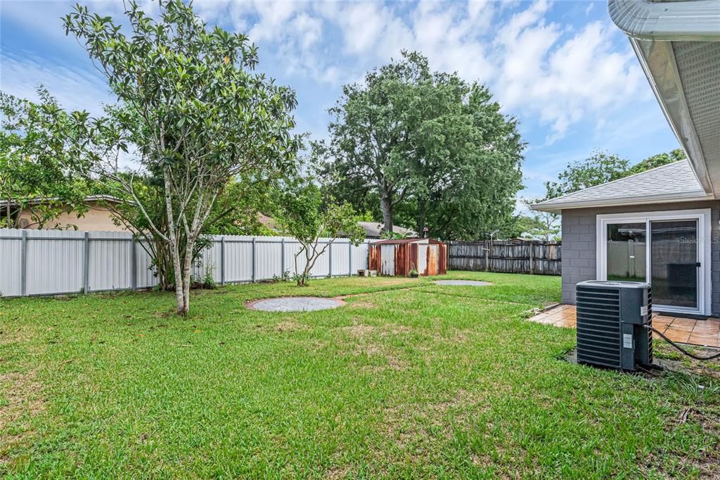 For Sale: $410,000 (3 beds, 2 baths, 1412 Square Feet)