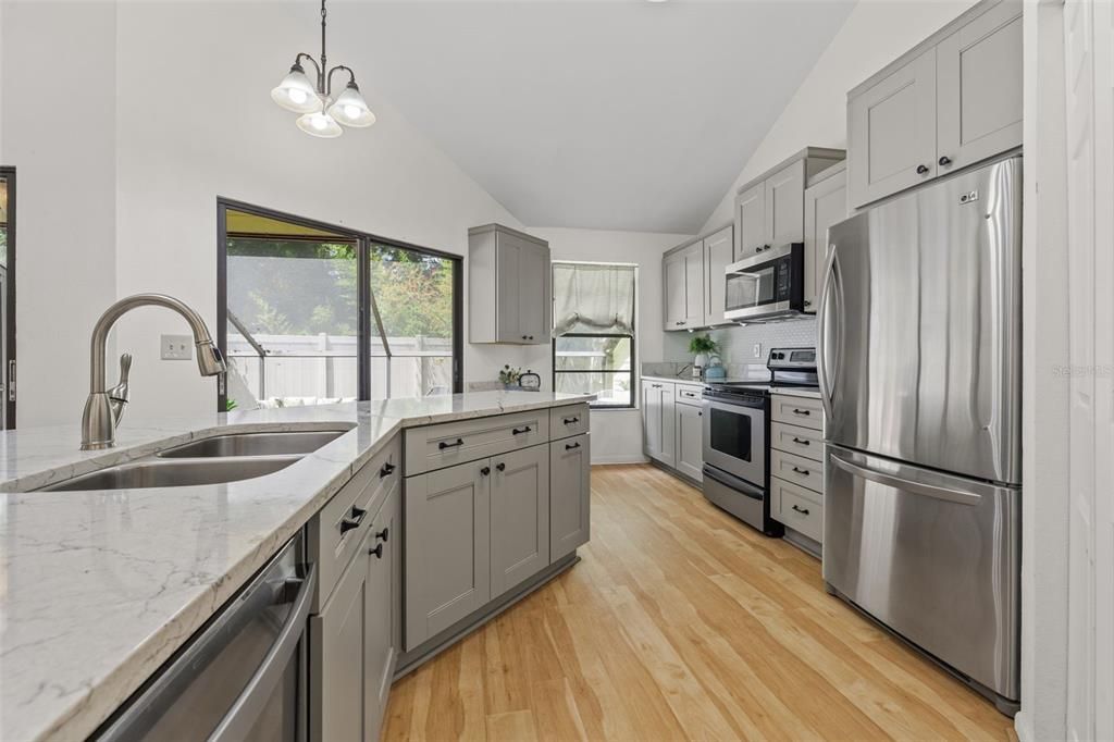 For Sale: $485,000 (2 beds, 2 baths, 1505 Square Feet)