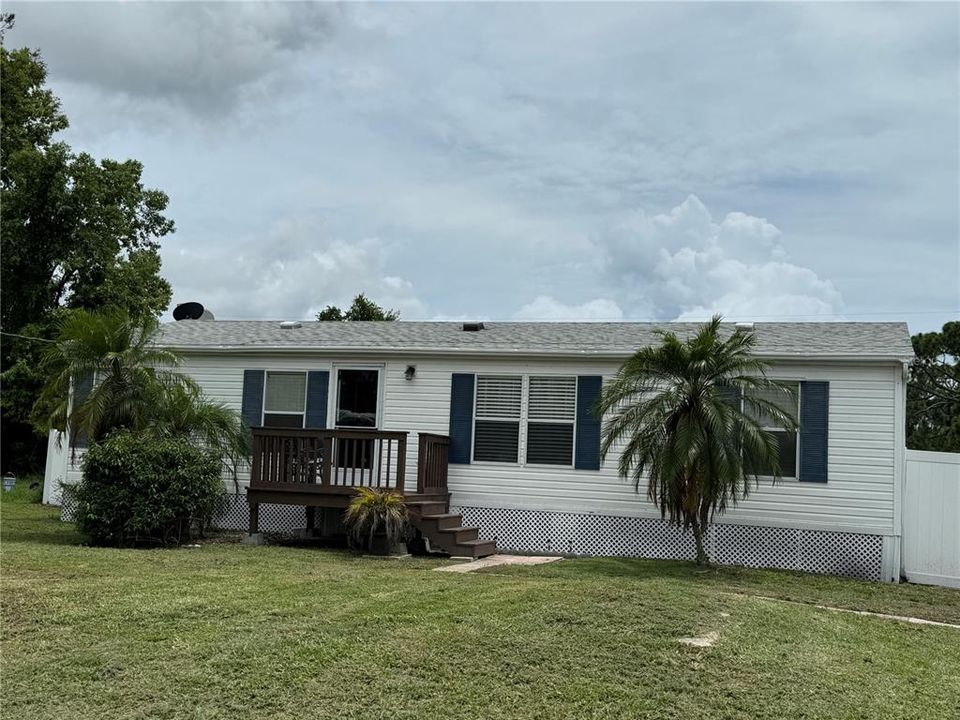 For Sale: $189,900 (3 beds, 2 baths, 1056 Square Feet)