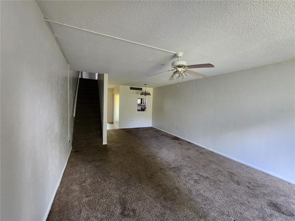 For Rent: $1,000 (2 beds, 2 baths, 1292 Square Feet)