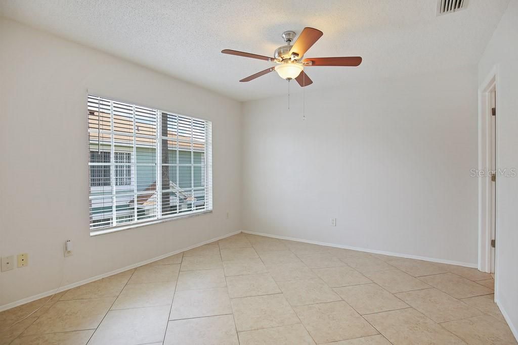 For Rent: $1,850 (3 beds, 2 baths, 1364 Square Feet)