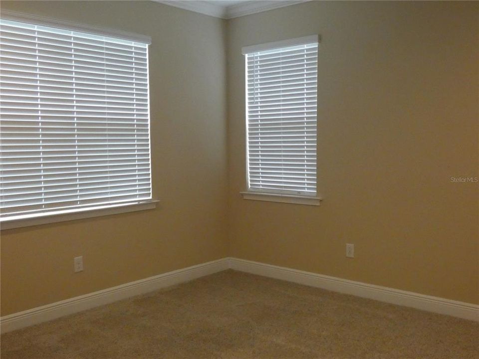 For Rent: $3,200 (2 beds, 2 baths, 1677 Square Feet)