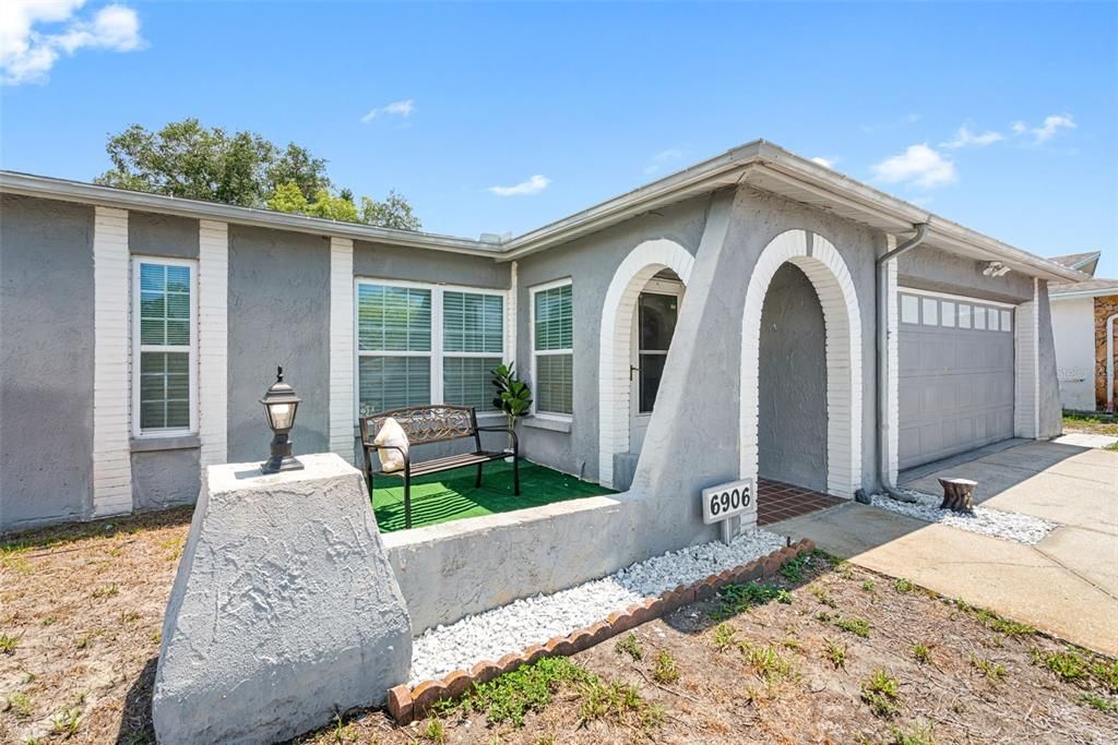 For Sale: $350,000 (3 beds, 2 baths, 1365 Square Feet)