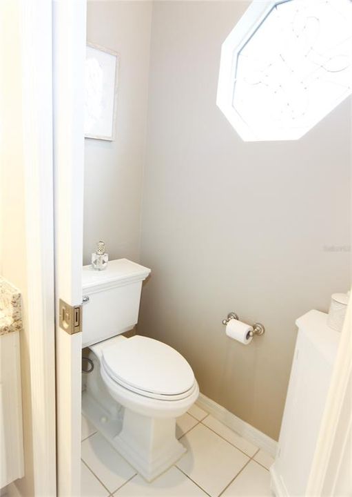 Active With Contract: $389,900 (2 beds, 2 baths, 1740 Square Feet)