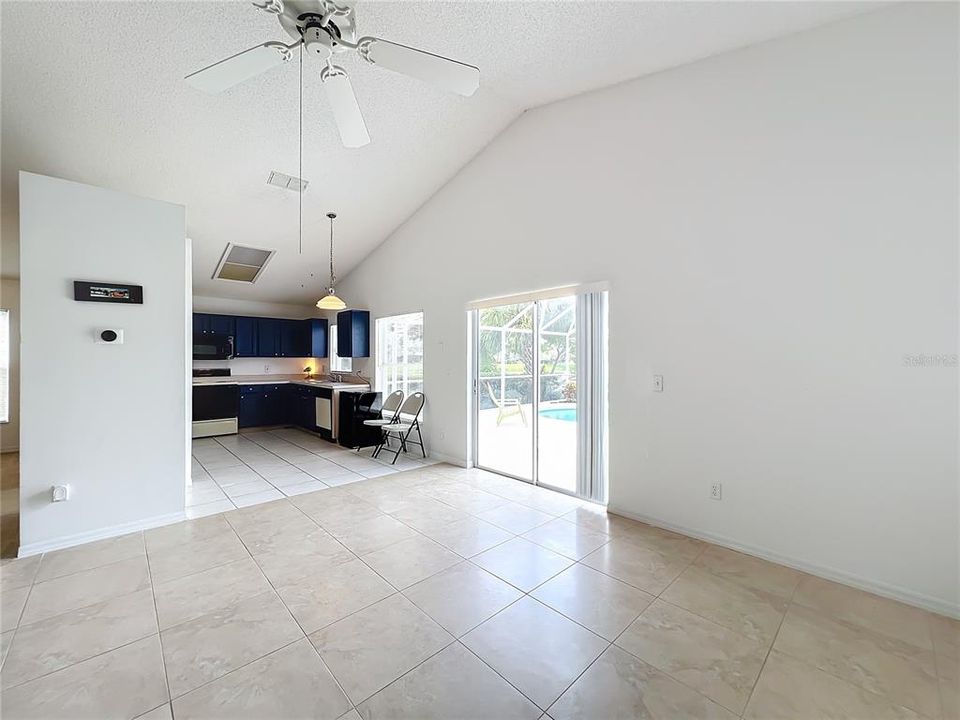 For Sale: $439,900 (3 beds, 2 baths, 1652 Square Feet)