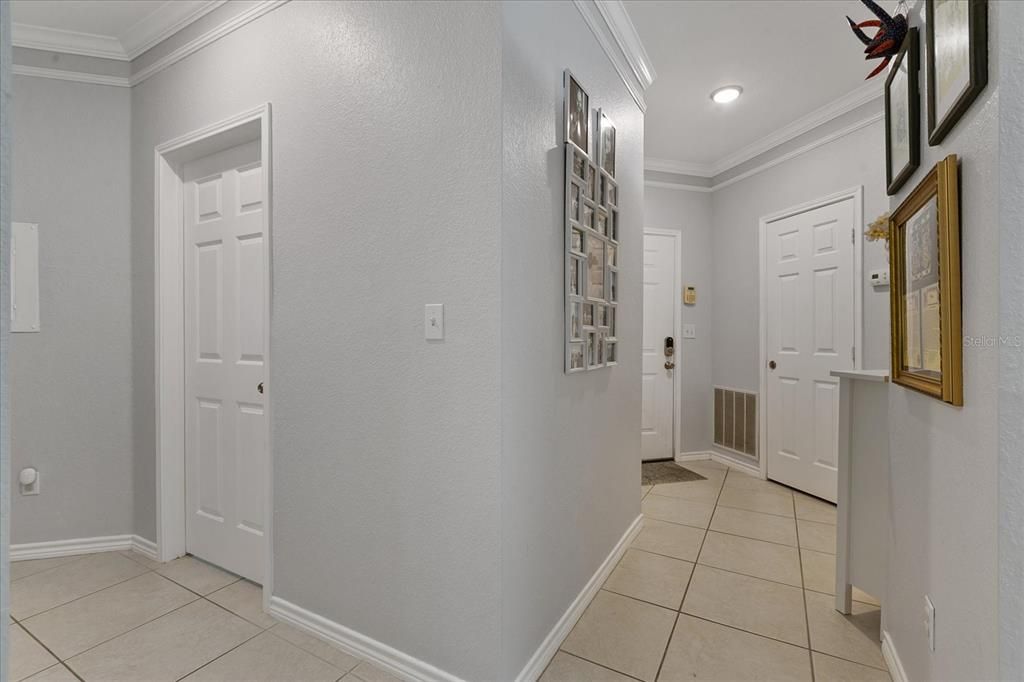 For Sale: $279,500 (2 beds, 2 baths, 1153 Square Feet)