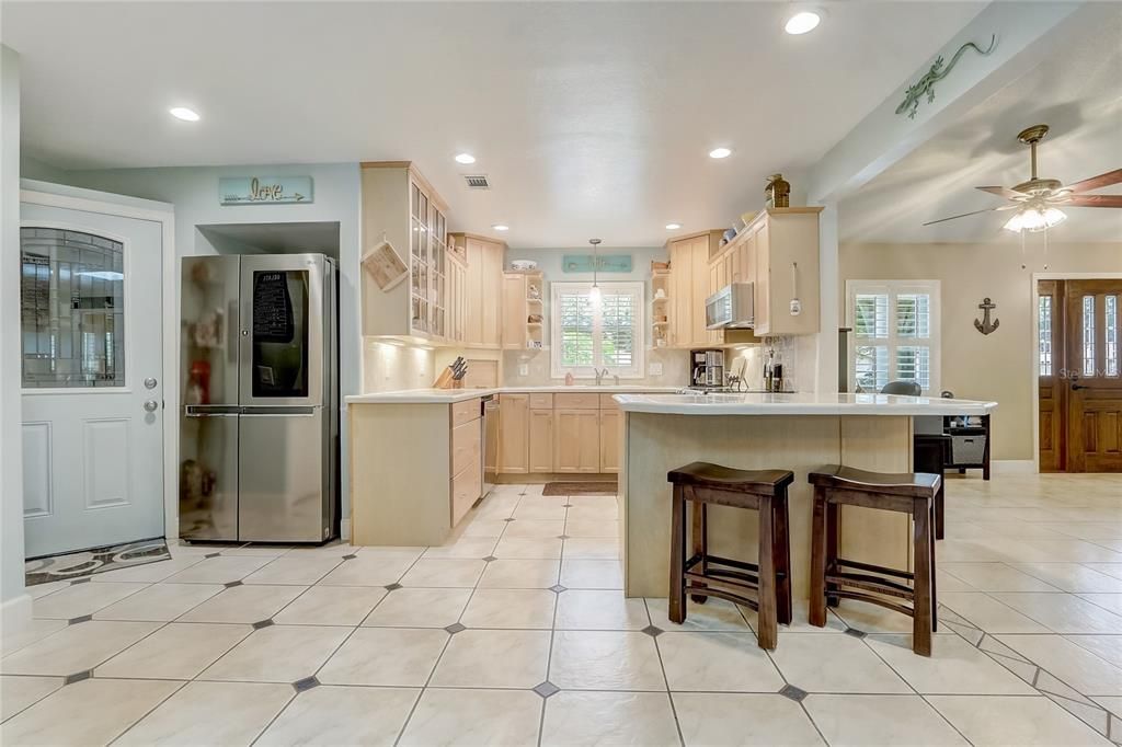 For Sale: $386,990 (3 beds, 2 baths, 2132 Square Feet)