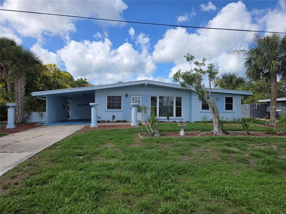 Active With Contract: $279,900 (3 beds, 2 baths, 1230 Square Feet)