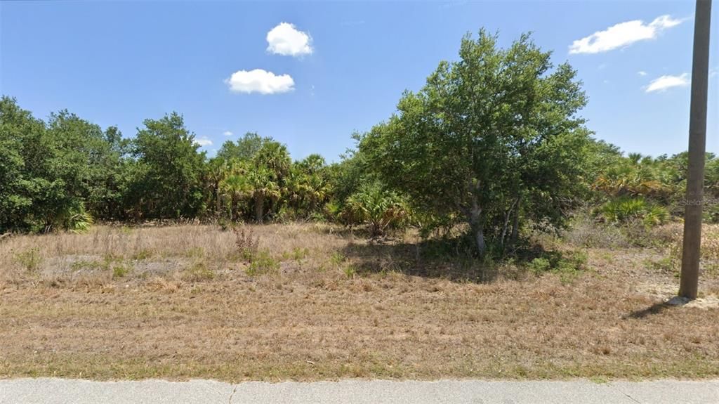 En Venta: $17,800 (0.23 acres)