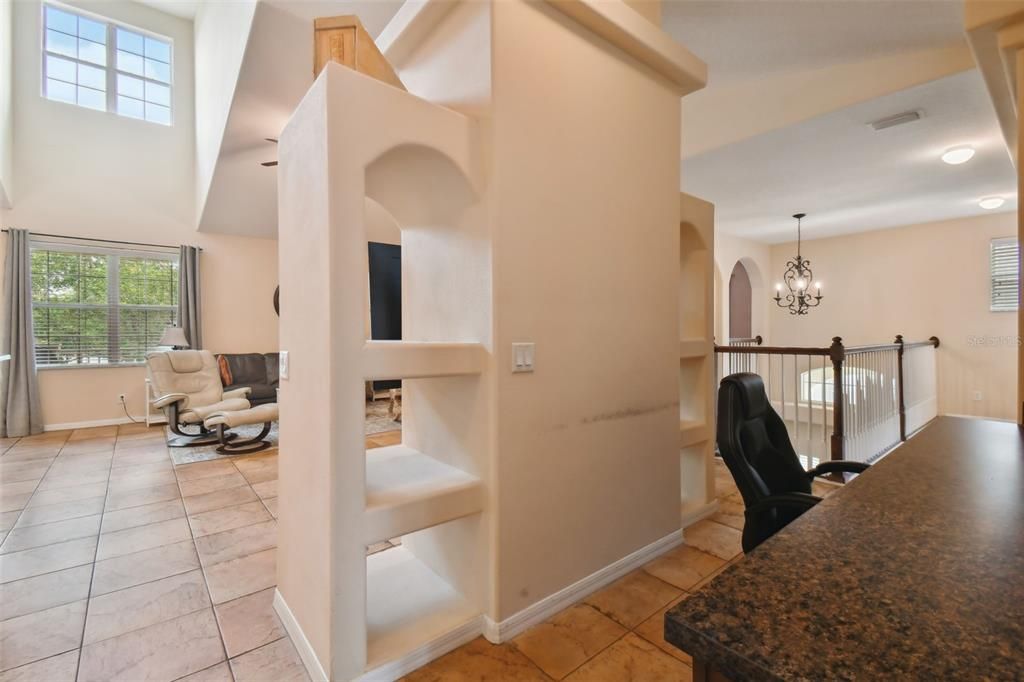 For Sale: $389,000 (2 beds, 2 baths, 1738 Square Feet)
