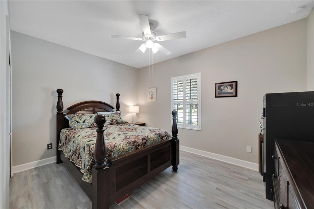 Guest bedroom