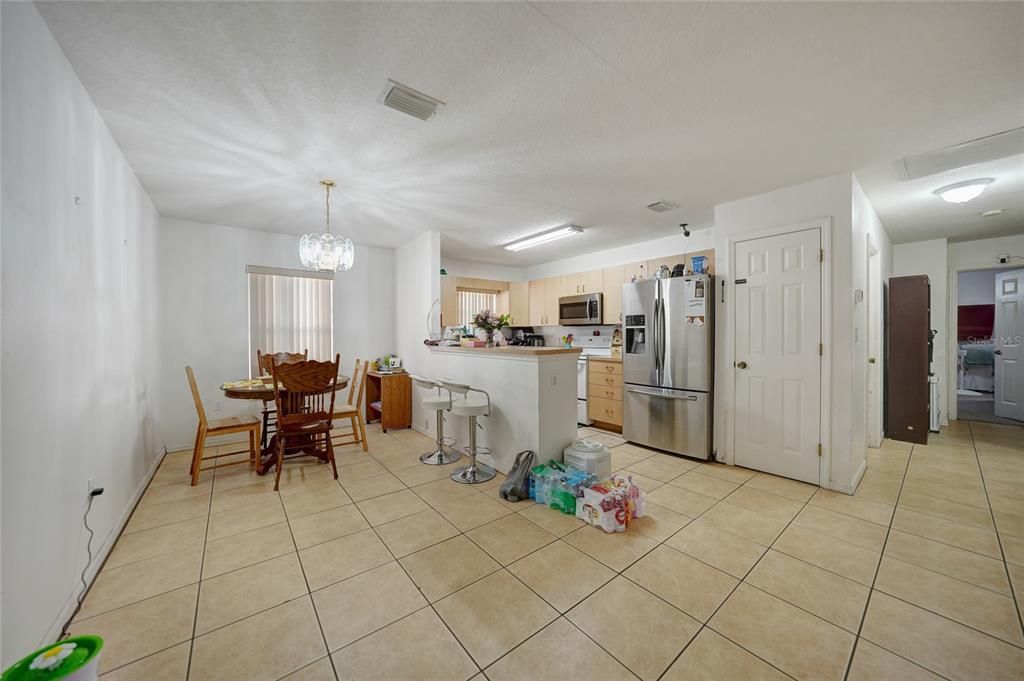 For Sale: $264,999 (4 beds, 2 baths, 1690 Square Feet)