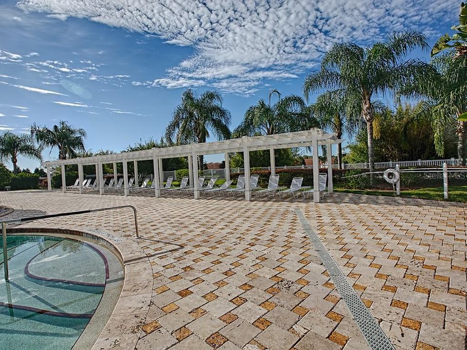 COMMUNITY RESORT STYLE POOL