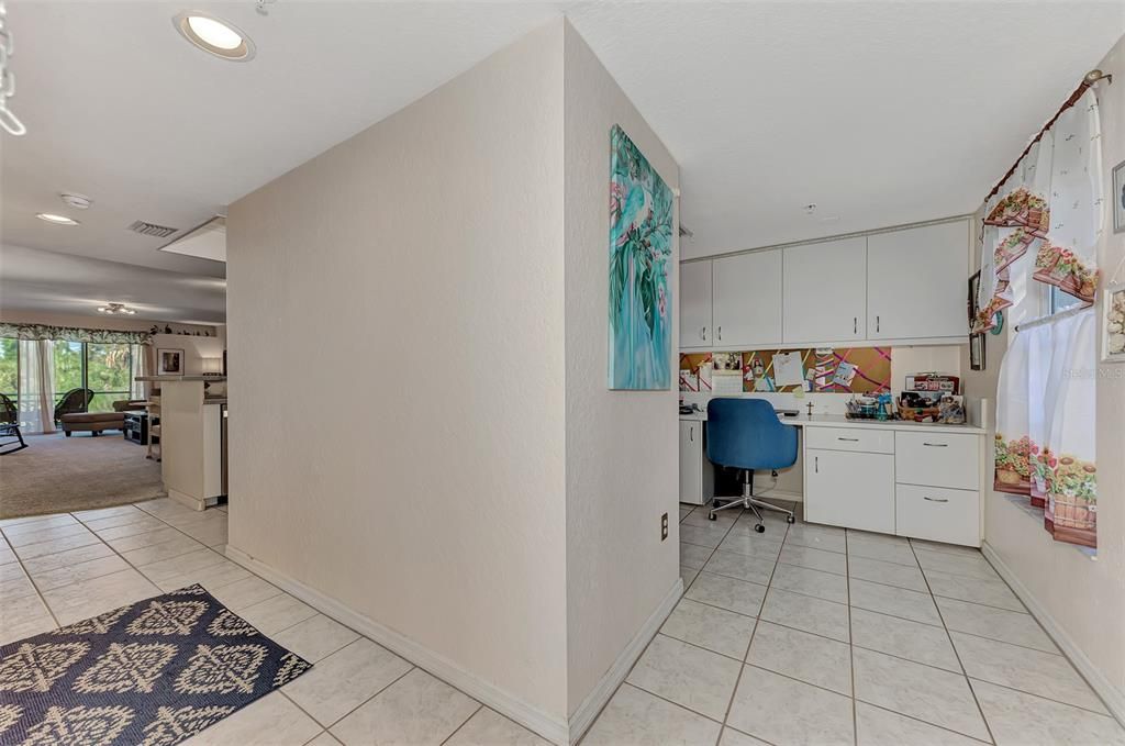 For Sale: $229,900 (2 beds, 2 baths, 1230 Square Feet)