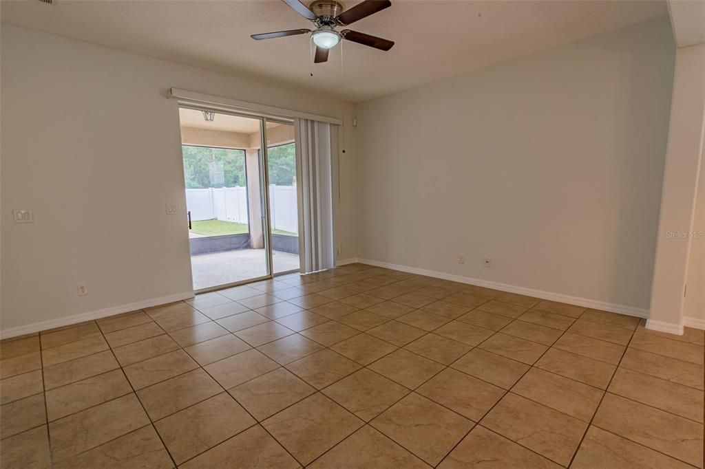 For Rent: $3,200 (3 beds, 2 baths, 1774 Square Feet)