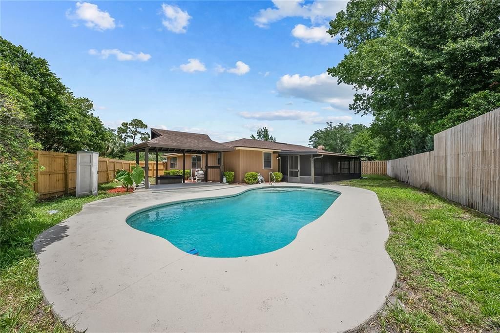 Недавно продано: $369,999 (3 спален, 2 ванн, 1672 Квадратных фут)