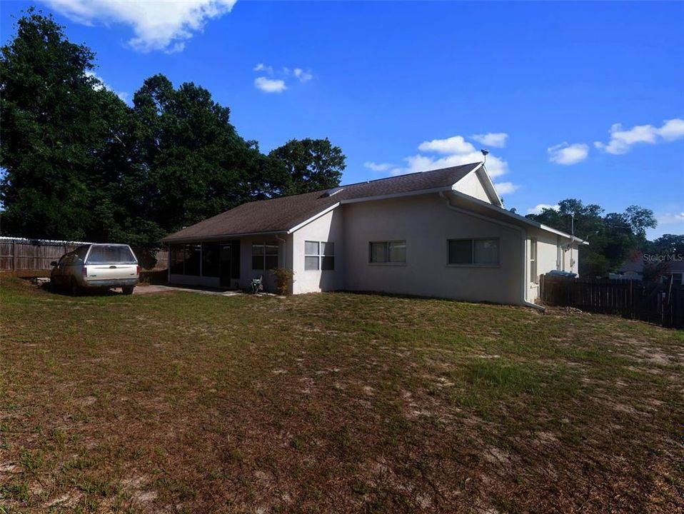 Active With Contract: $299,000 (3 beds, 2 baths, 1584 Square Feet)