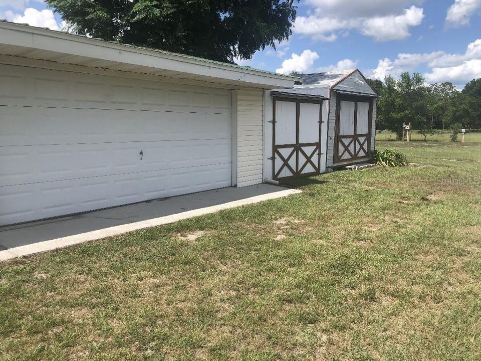 For Sale: $545,000 (3 beds, 2 baths, 2858 Square Feet)