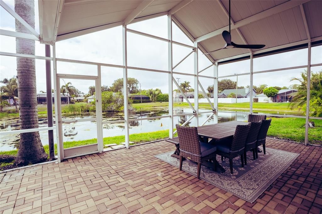 Outdoor dining Area