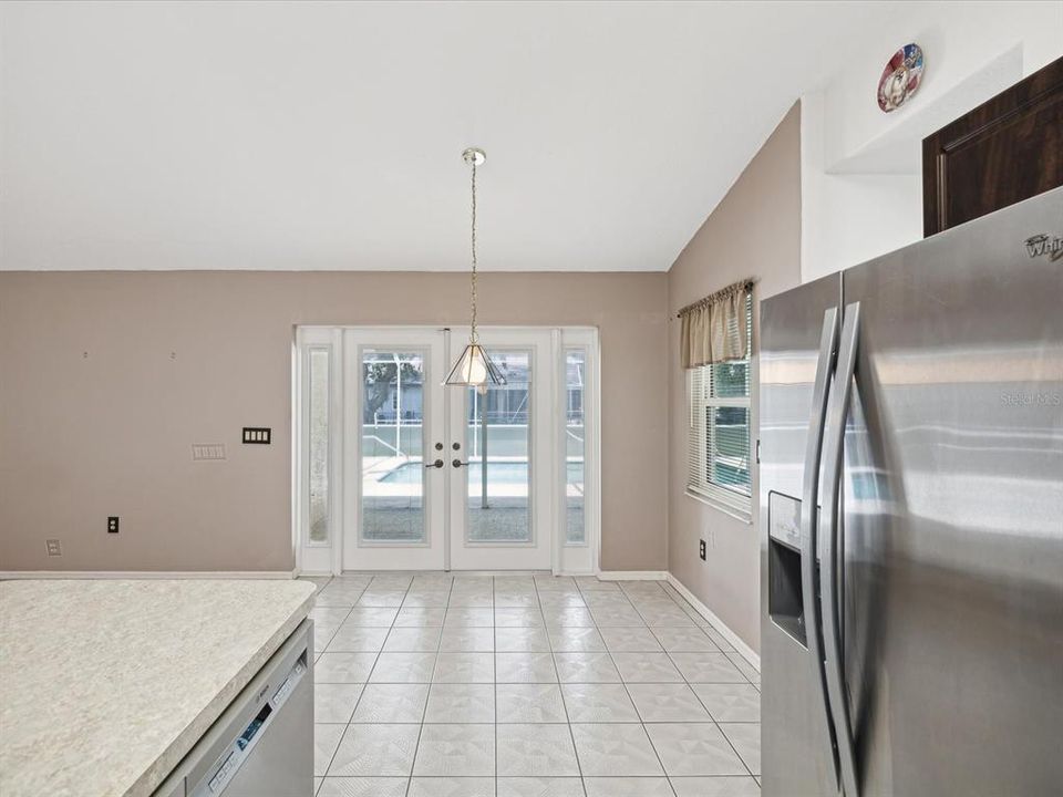 Active With Contract: $430,000 (3 beds, 2 baths, 1769 Square Feet)