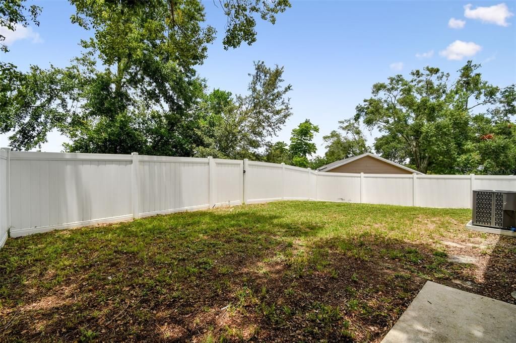 Active With Contract: $349,900 (3 beds, 2 baths, 1281 Square Feet)